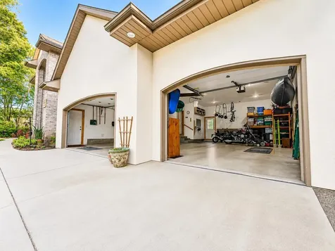 419 Brandywine Drive Burnsville MN 55337