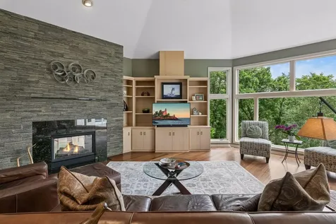 4854 Four Seasons Court Eagan MN 55122