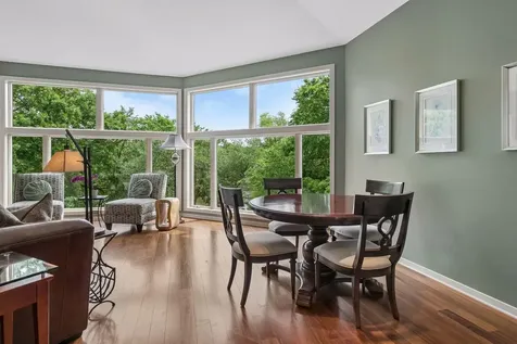 4854 Four Seasons Court Eagan MN 55122