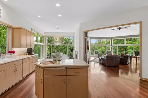 4854 Four Seasons Court Eagan MN 55122