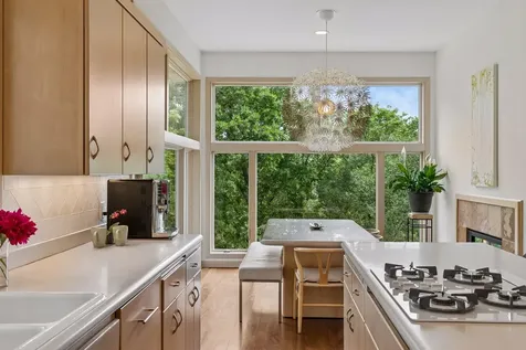 4854 Four Seasons Court Eagan MN 55122