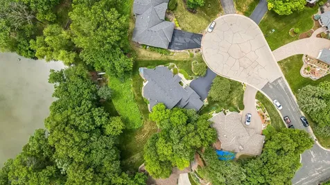 4854 Four Seasons Court Eagan MN 55122