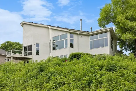 4854 Four Seasons Court Eagan MN 55122