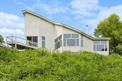 4854 Four Seasons Court Eagan MN 55122