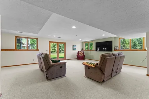 4141 90th Street NW Oronoco MN 55960