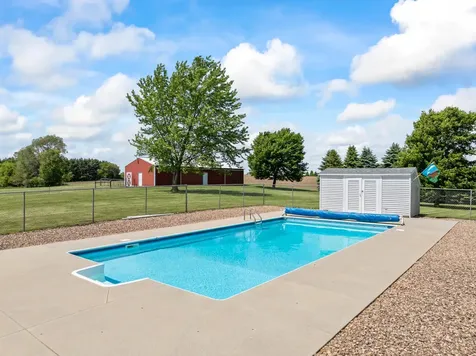4141 90th Street NW Oronoco MN 55960