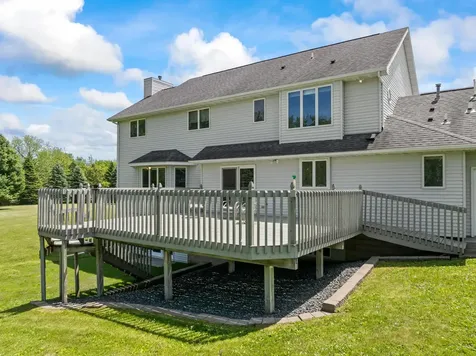 4141 90th Street NW Oronoco MN 55960