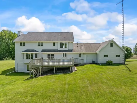 4141 90th Street NW Oronoco MN 55960