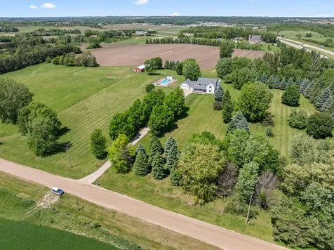 4141 90th Street NW Oronoco MN 55960