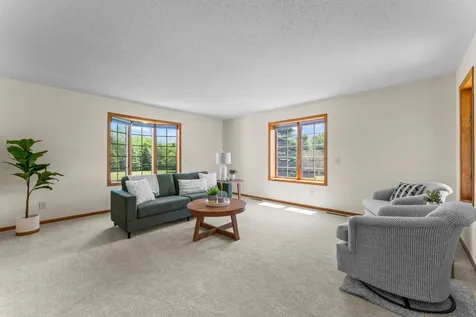 4141 90th Street NW Oronoco MN 55960