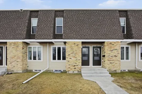 239 12 1/2 Avenue E West Fargo ND 58078