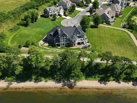 854 Beach Road Waconia MN 55387
