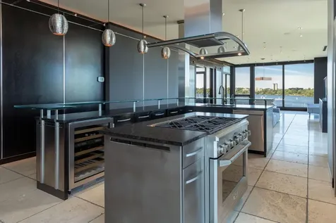 1805 W Lake Street Minneapolis MN 55408