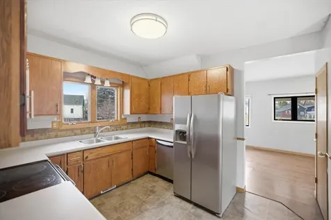 327 2nd Street NE Barnesville MN 56514