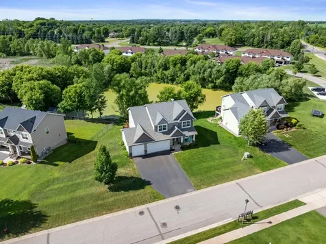 19564 Prairieview Drive S Rogers MN 55374