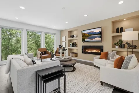 2229 Wall Street Eagan MN 55122