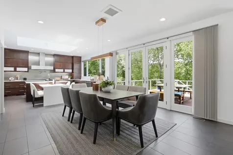 2229 Wall Street Eagan MN 55122