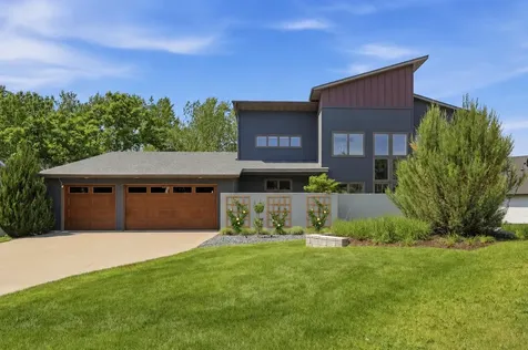 2229 Wall Street Eagan MN 55122