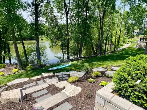 2229 Wall Street Eagan MN 55122