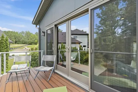 2229 Wall Street Eagan MN 55122