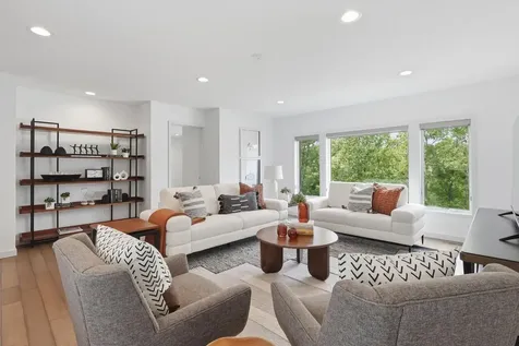 2229 Wall Street Eagan MN 55122