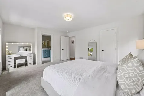5925 Chowen Avenue S Edina MN 55410