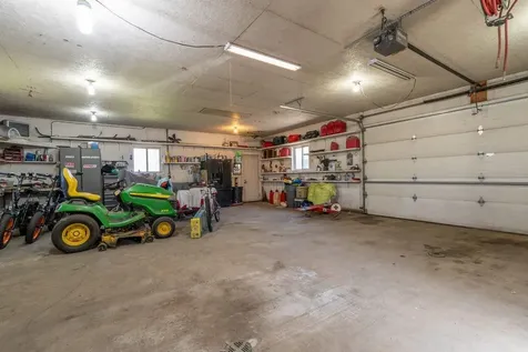 4437 Old Wells Road Eau Claire WI 54703