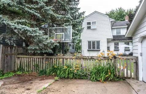1857 Princeton Avenue Saint Paul MN 55105