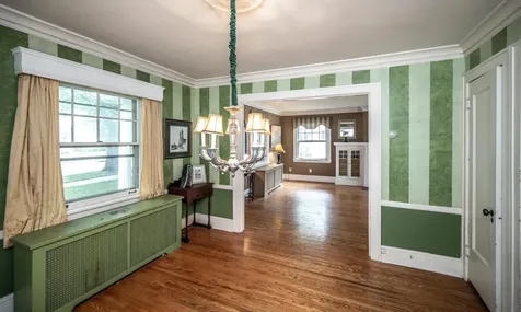 1857 Princeton Avenue Saint Paul MN 55105