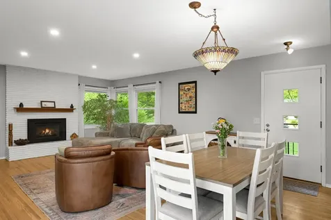 3523 Comet Lane Minnetonka MN 55345