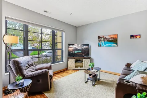 820 Emerald Street Saint Paul MN 55114