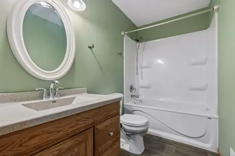 112 Mcgregor Avenue N Mahtomedi MN 55115