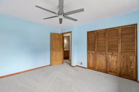 112 Mcgregor Avenue N Mahtomedi MN 55115