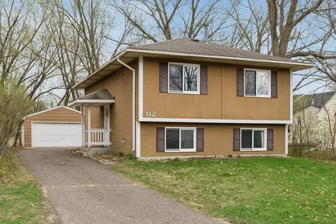112 Mcgregor Avenue N Mahtomedi MN 55115