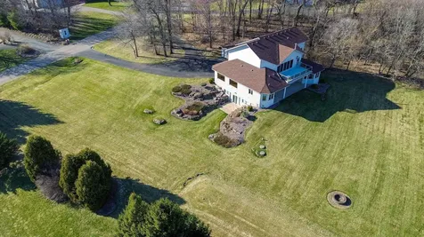 E5110 Interlachen Boulevard Eleva WI 54738