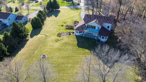 E5110 Interlachen Boulevard Eleva WI 54738