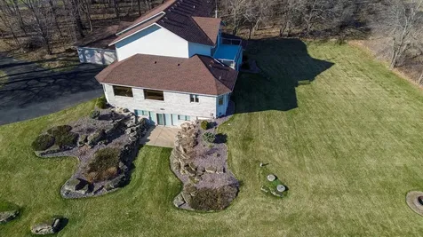 E5110 Interlachen Boulevard Eleva WI 54738