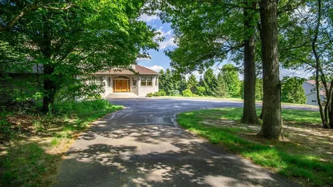 E5110 Interlachen Boulevard Eleva WI 54738