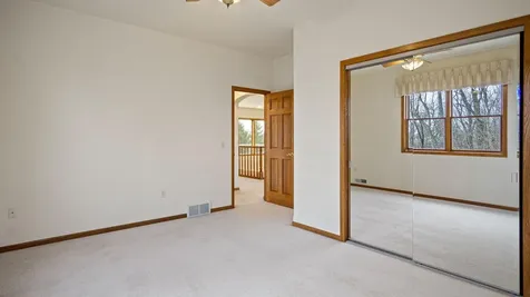 E5110 Interlachen Boulevard Eleva WI 54738