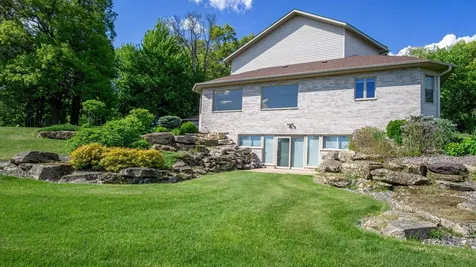 E5110 Interlachen Boulevard Eleva WI 54738