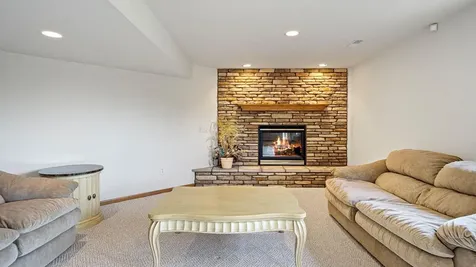 E5110 Interlachen Boulevard Eleva WI 54738