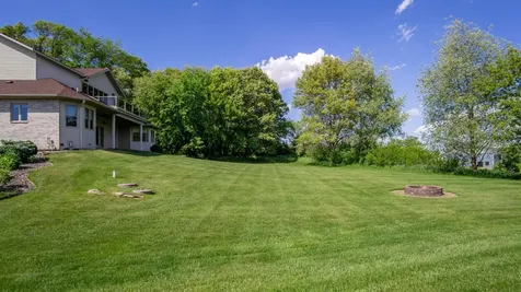 E5110 Interlachen Boulevard Eleva WI 54738