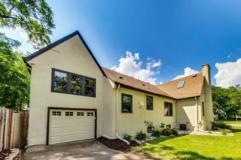 321 E Diamond Lake Road Minneapolis MN 55419