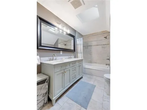 321 E Diamond Lake Road Minneapolis MN 55419