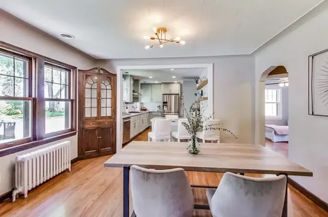 321 E Diamond Lake Road Minneapolis MN 55419