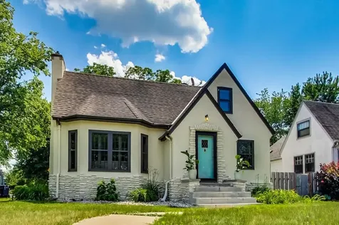 321 E Diamond Lake Road Minneapolis MN 55419