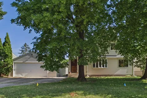 3765 74th Street E Inver Grove Heights MN 55076