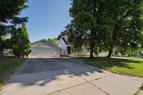 3765 74th Street E Inver Grove Heights MN 55076