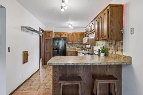 880 Whitney Drive Apple Valley MN 55124