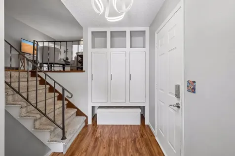 880 Whitney Drive Apple Valley MN 55124